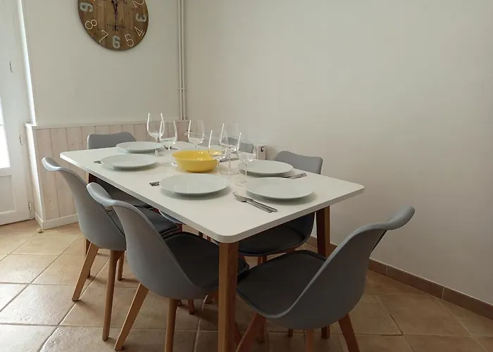 House With Pool Ideal For 8 Guests Ferienhaus Rimons