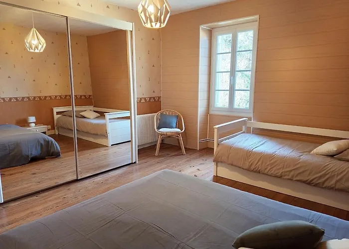 Ferienhaus House With Pool Ideal For 8 Guests *